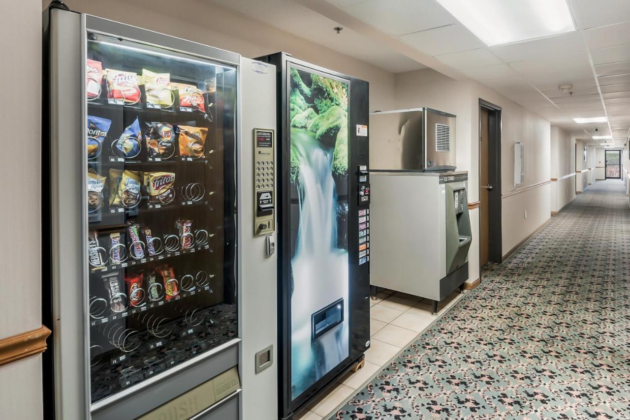 Americas Best Value Inn-Wenona Экстерьер фото