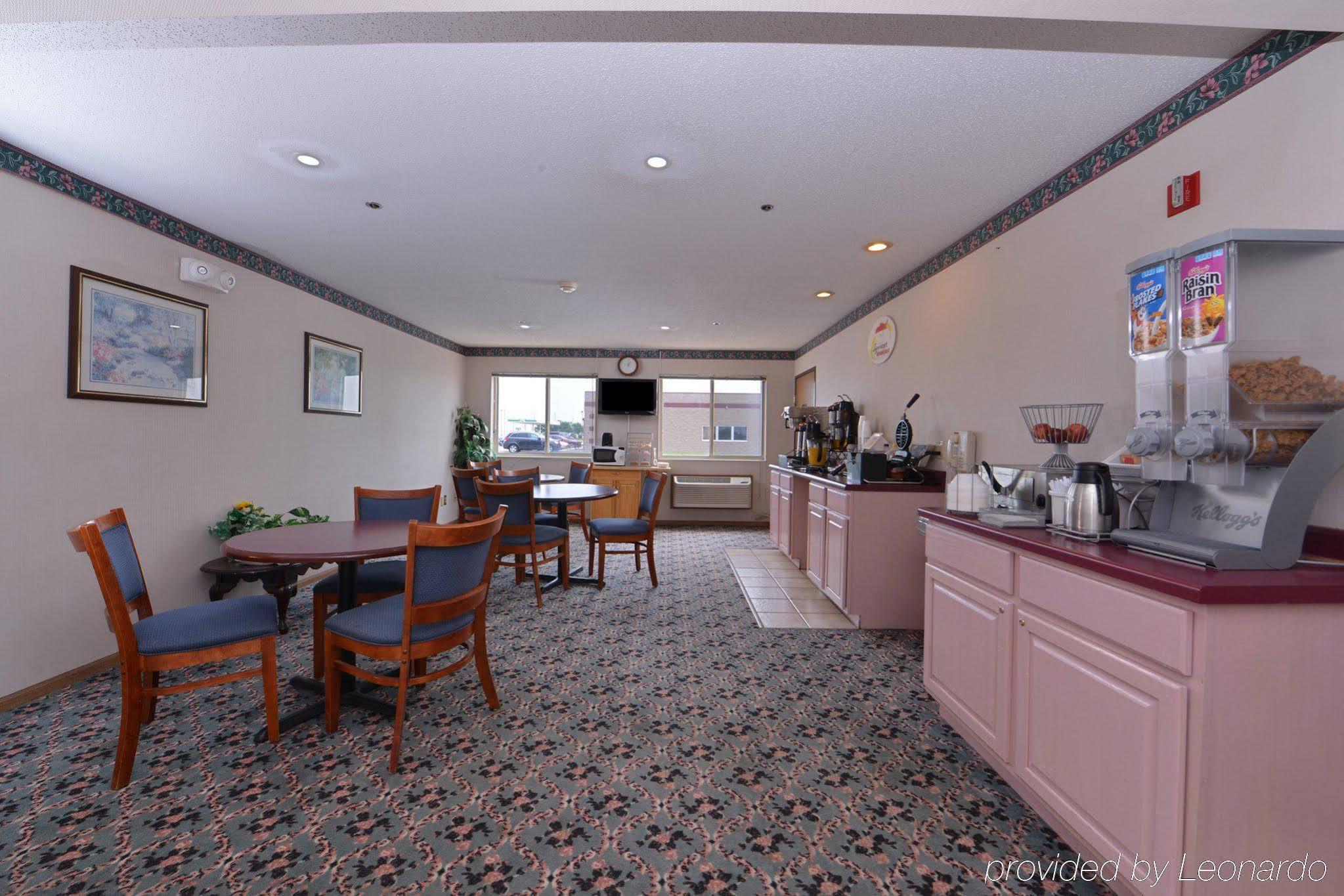 Americas Best Value Inn-Wenona Экстерьер фото