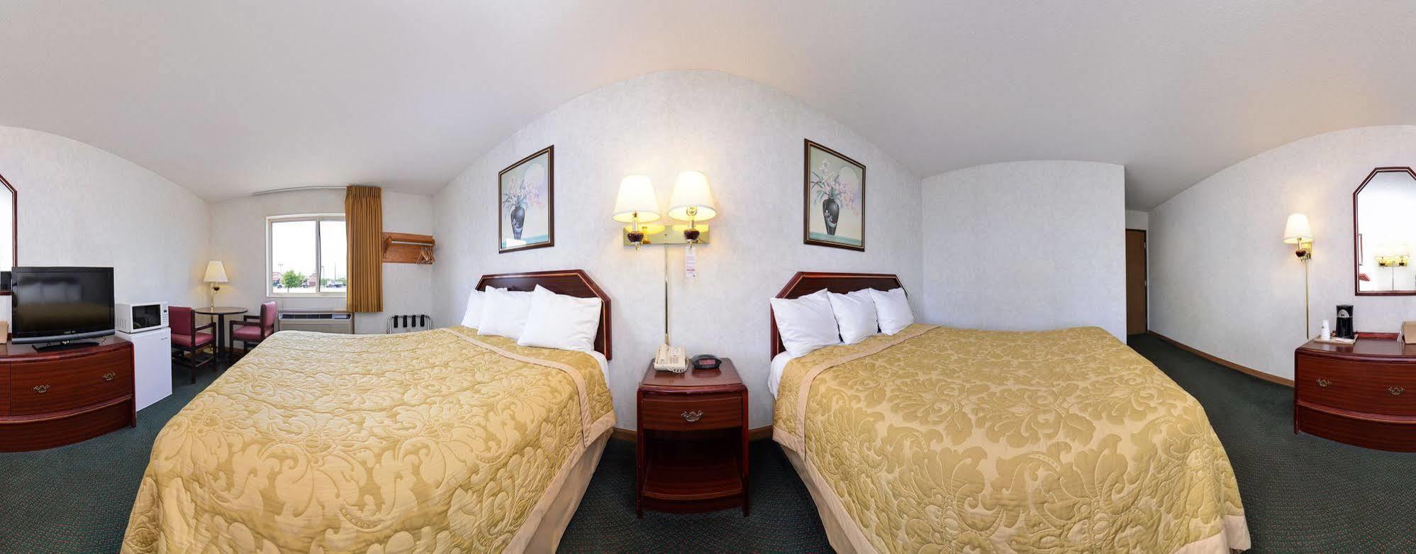 Americas Best Value Inn-Wenona Экстерьер фото